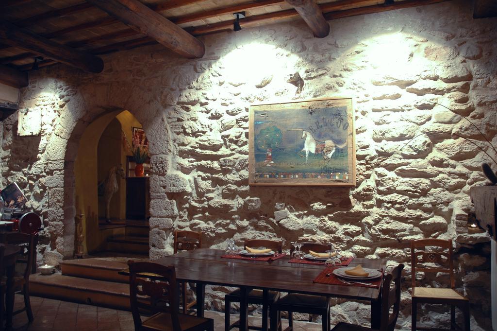 Il Giardino Degli Ulivi Villa Castelraimondo Exteriör bild